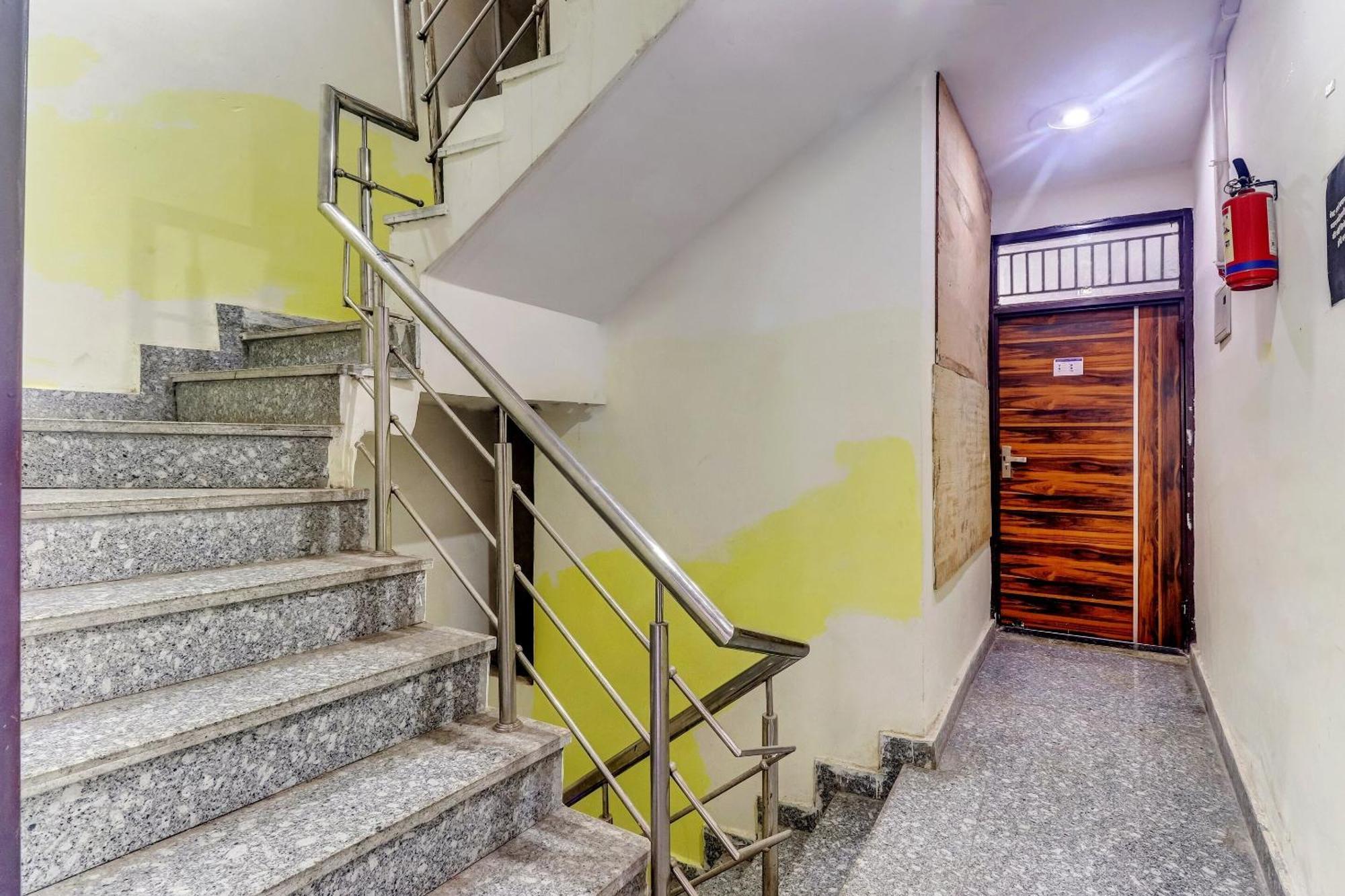 דלהי Hotel O Cozy Stay מראה חיצוני תמונה