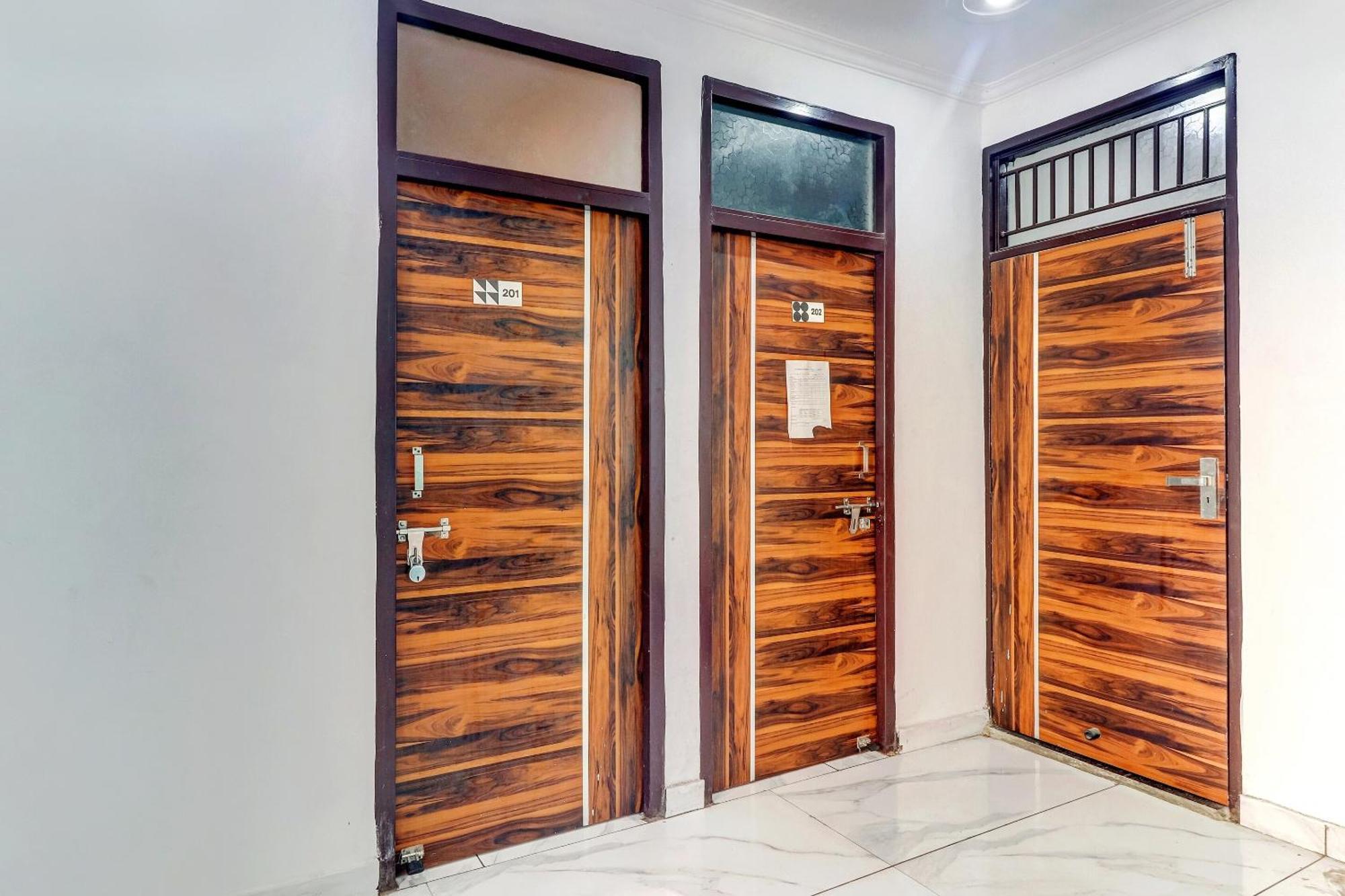 דלהי Hotel O Cozy Stay מראה חיצוני תמונה